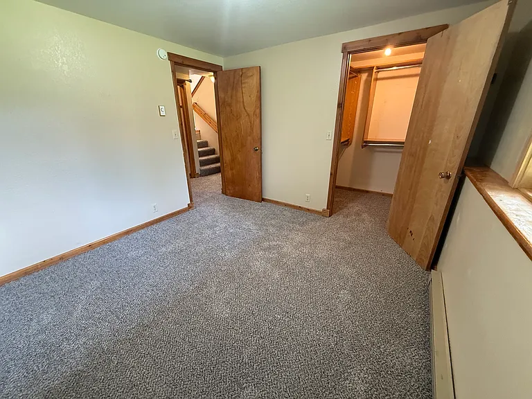 5 N Yellowstone Ave — Photo 10