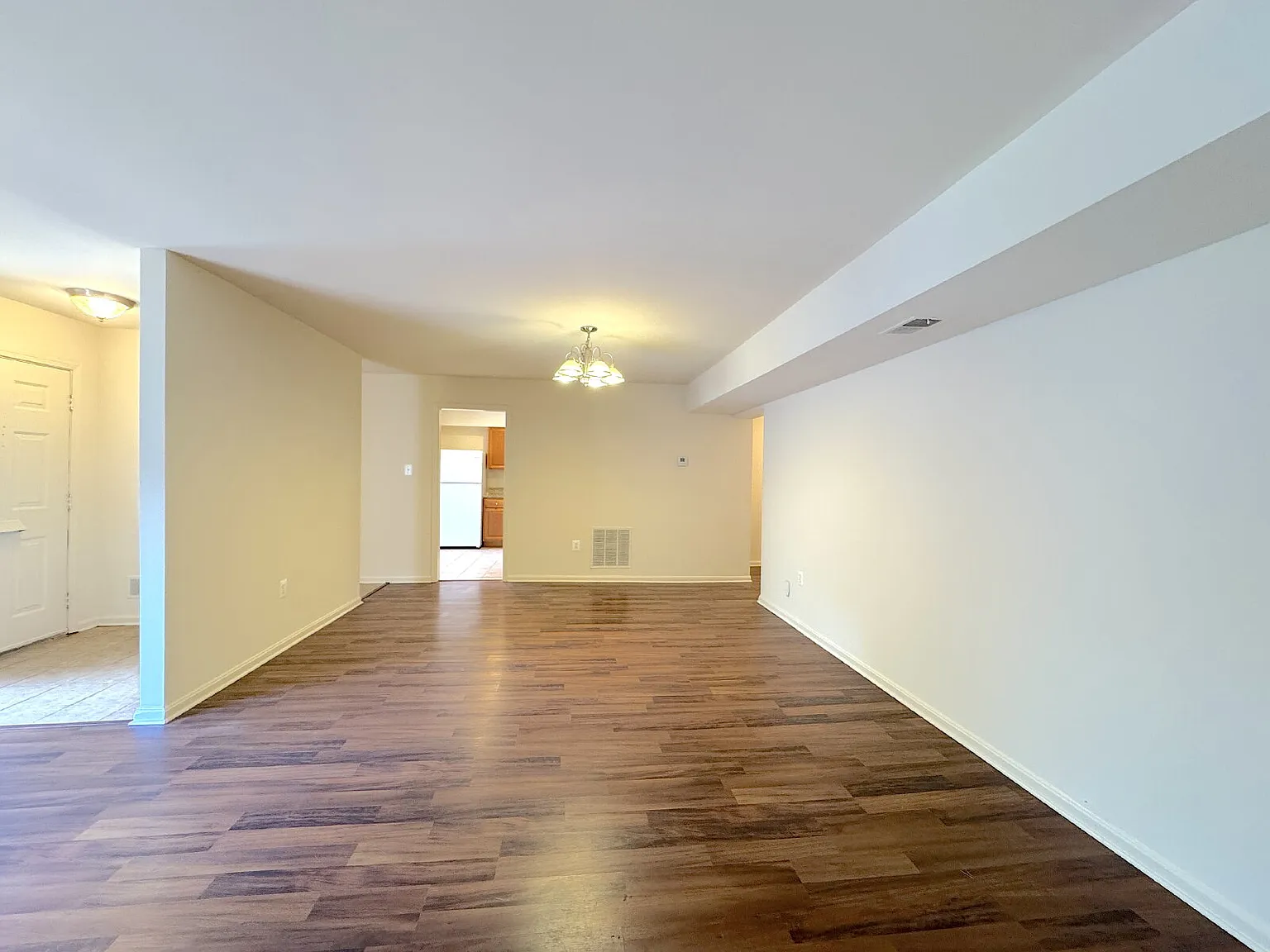 2 bed, 2.0 bath, $2,300 — Photo 4