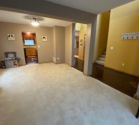 4th image of 5489 Longworth Dr
