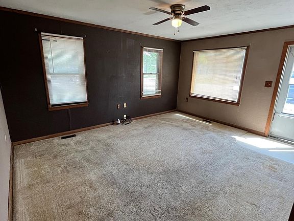 2nd image of 1221 K St