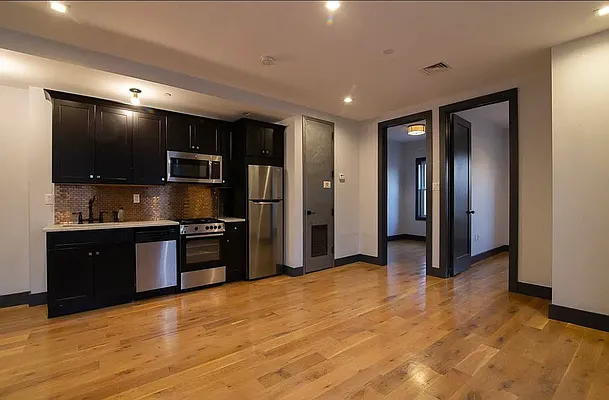 Rented by Stuyvesant Heights Realty Corp | media 40