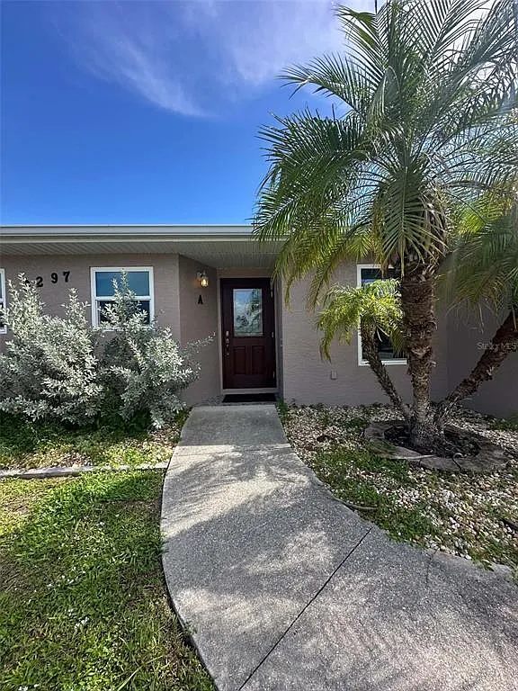 2 bed, 2.0 bath, 1996 sqft, $1,600 — Photo 2