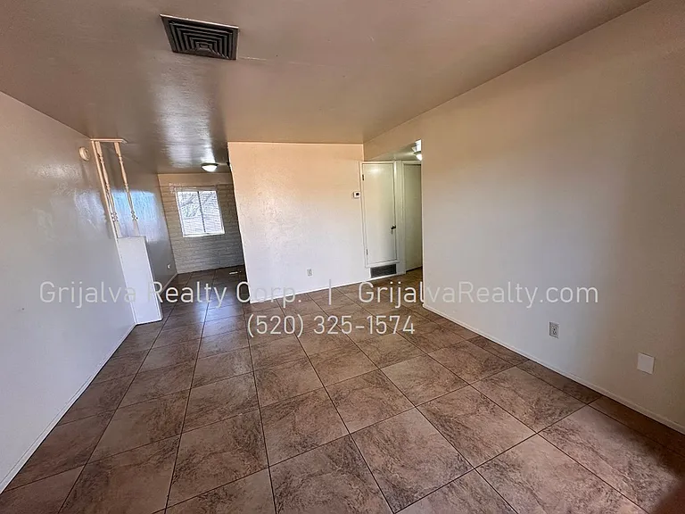 3256 Blacklidge Maintenance — Photo 3