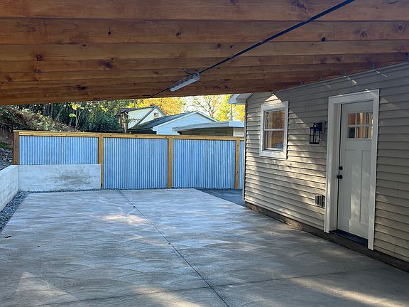 Carport