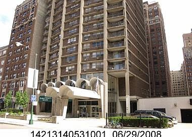 1st image of 420 W Belmont Ave APT 4H