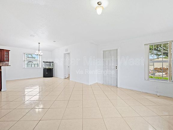 4th image of 14290 SW 287th St