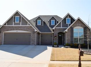 6904 S Elder Ave, Broken Arrow, OK 74011