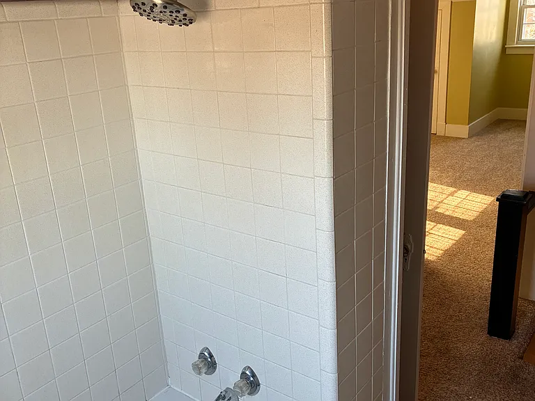 511 Wallace Ave — Photo 11