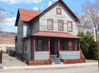 8 Slauson Ave, Binghamton, NY 13905