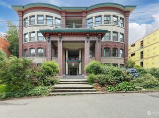 626 13th Ave E APT 3, Seattle, WA 98102