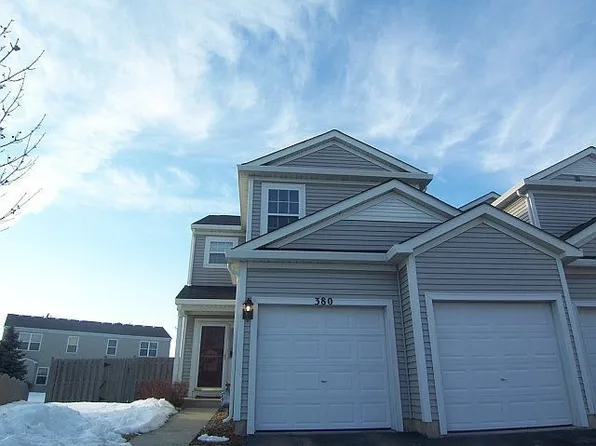 380 S Annandale Dr, Lake In The Hills, IL 60156