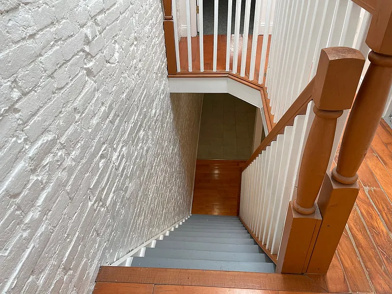 864 Carroll St — Photo 11