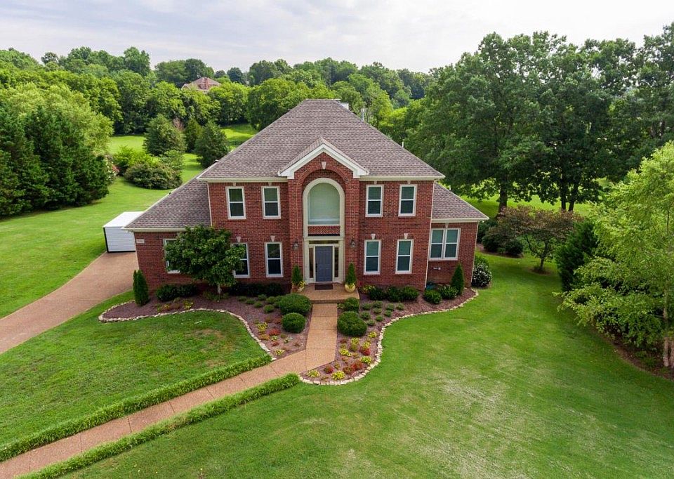 1st image of 6019 Saddleview Dr