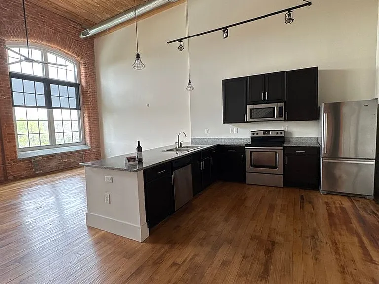 DRAYTON MILLS LOFT APARTMENTS — Photo 111