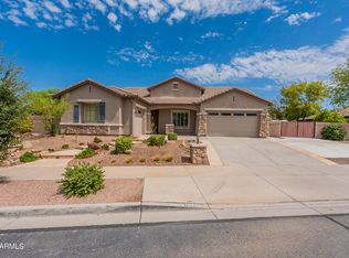 18706 E Canary Way, Queen Creek, AZ 85142