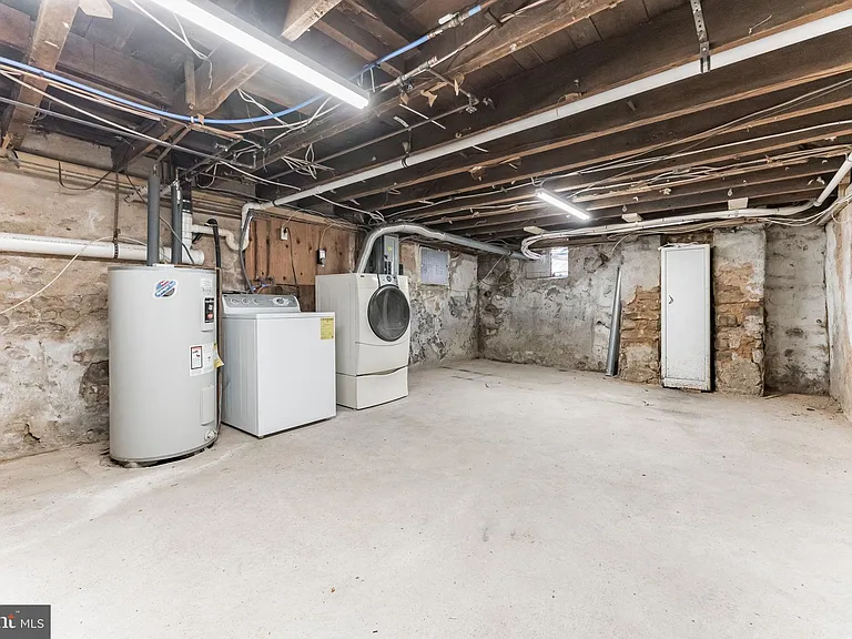 383 Anderson Rd #B — Photo 18