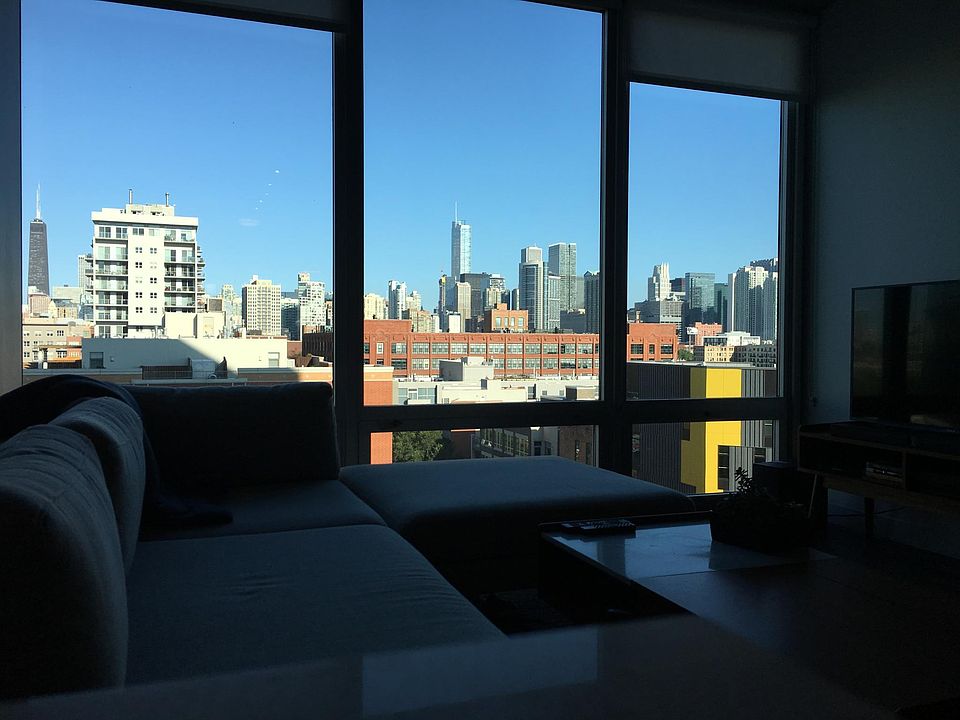 1st image of 741 N Milwaukee Ave #705