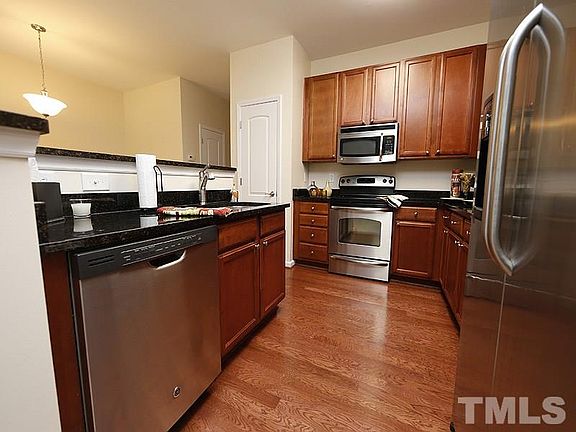 3rd image of 709 Village Lake Dr