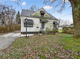 19808 Kings Hwy, Warrensville Heights, OH