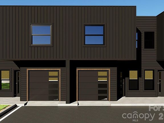 5th image of 2719 Watson Dr