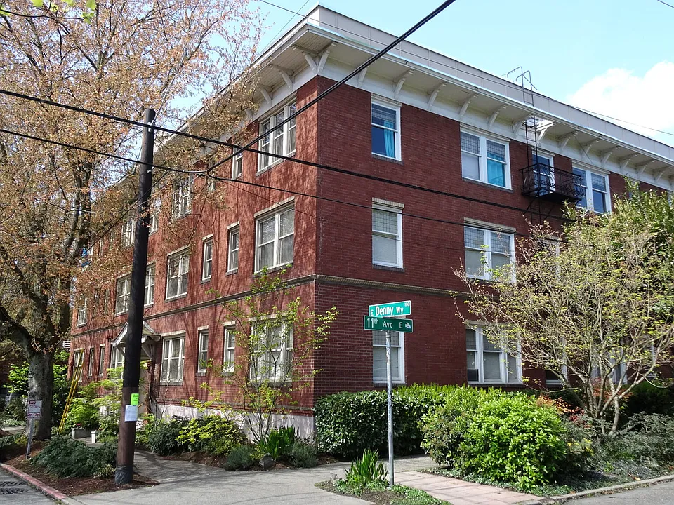 Lincoln Court