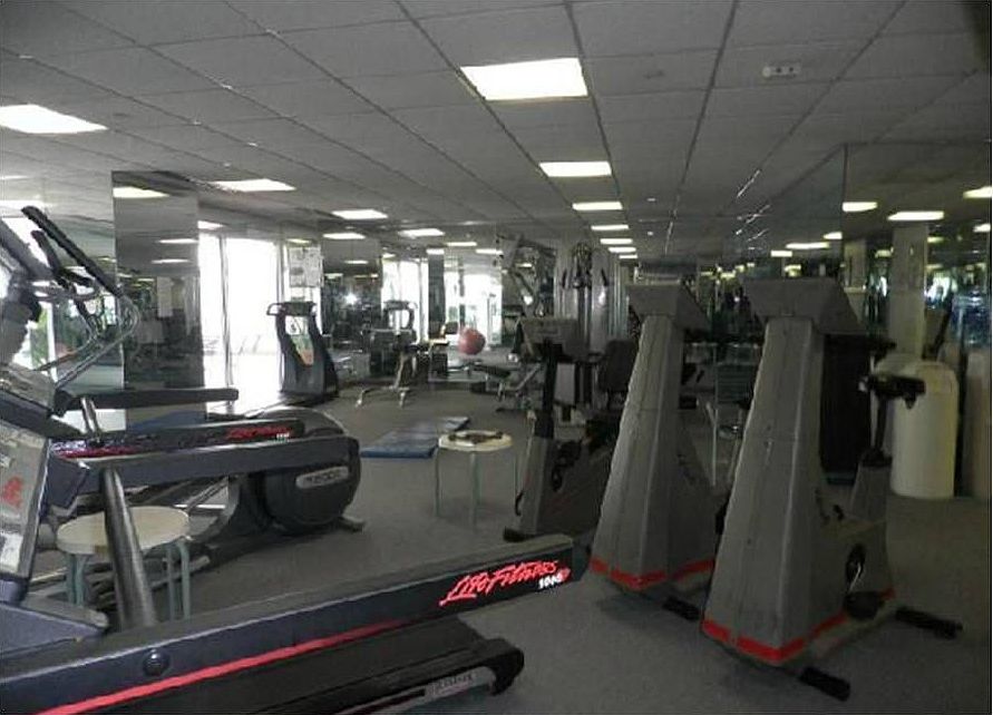 Apt building indoor gym