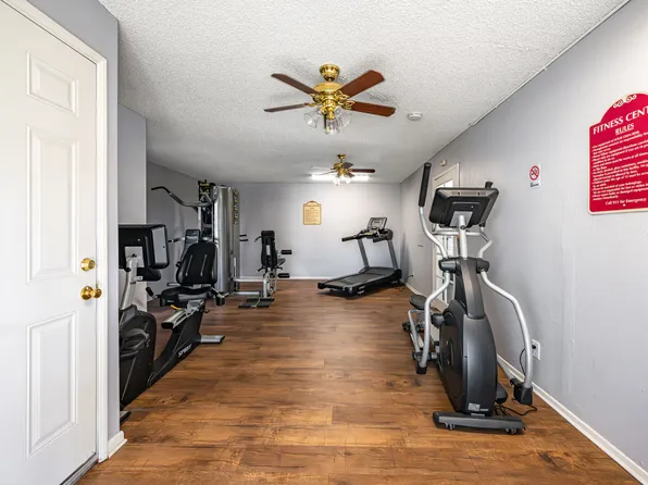 Colony Ridge Apartments, 17400 Arrow Blvd #45, Fontana, CA 92335