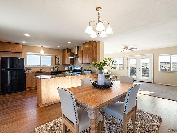 4th image of 5108 Commanche Court