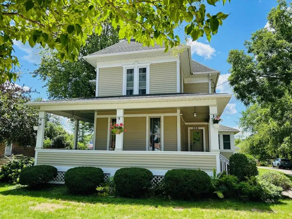 306 West Lake Street, Lake Mills, WI 53551