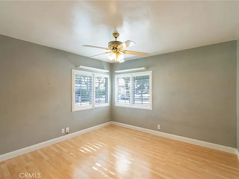 12121 Nashville Ave — Photo 20