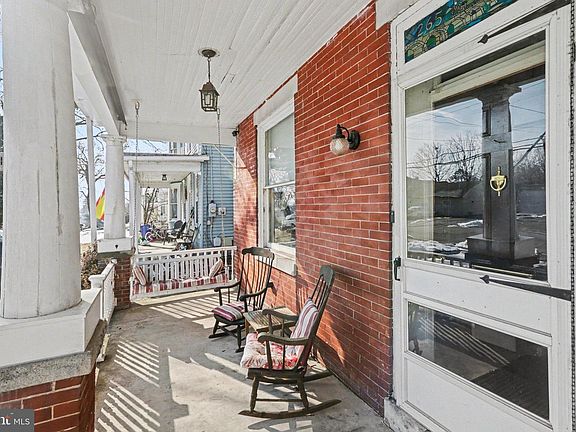 2nd image of 265 Wyoming Ave