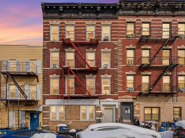 281 23rd Street image 1 of 10