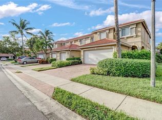 3372 Dandolo Cir, Cape Coral, FL 33909