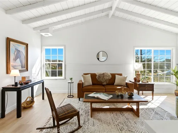 9333 Bella Vista Dr, Morongo Valley, CA 92256