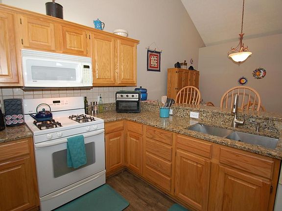 2nd image of 4595 Collingville Way #27-459