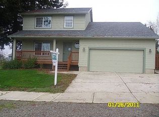 140 W Dahlia St, Yamhill, OR 97148