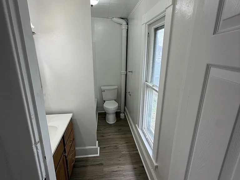 422 W High St #2 — Photo 6