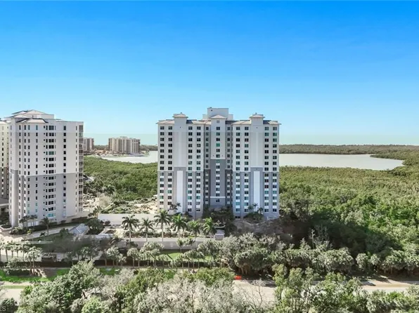 265 Indies WAY #T02, NAPLES, FL 34110