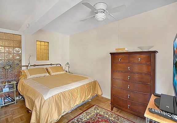 2nd image of 335 E 51st St APT 4E