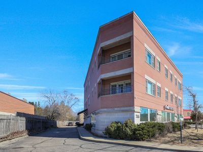 755 N Milwaukee Ave #2B, Glenview, IL, 60025
