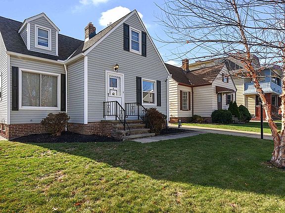 3rd image of 1719 Wexford Ave
