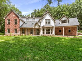 1810 S 98th St, Edwardsville, KS 66111