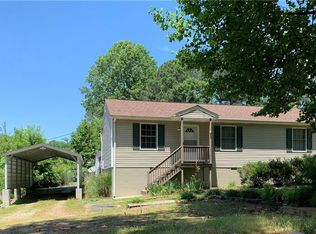 20004 Hope Dr, Sutherland, VA 23885