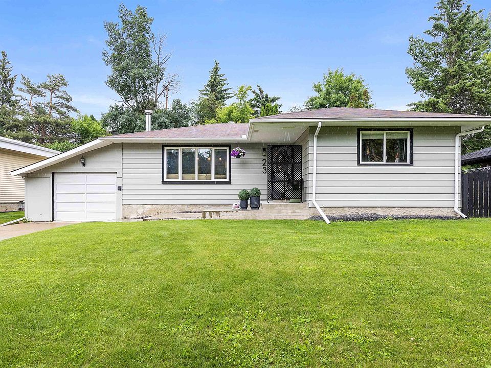 1st image of 23 Glenhaven Cres