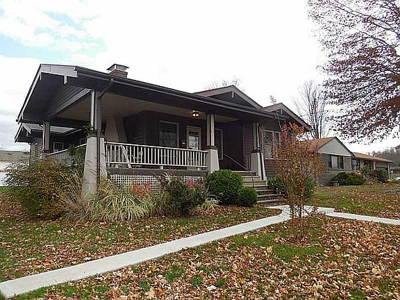 2nd image of 107 Price St