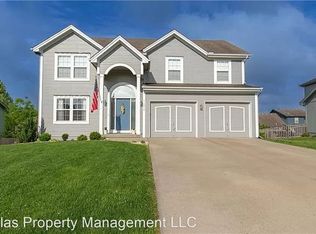 11912 N Tracy Ave, Kansas City, MO 64155