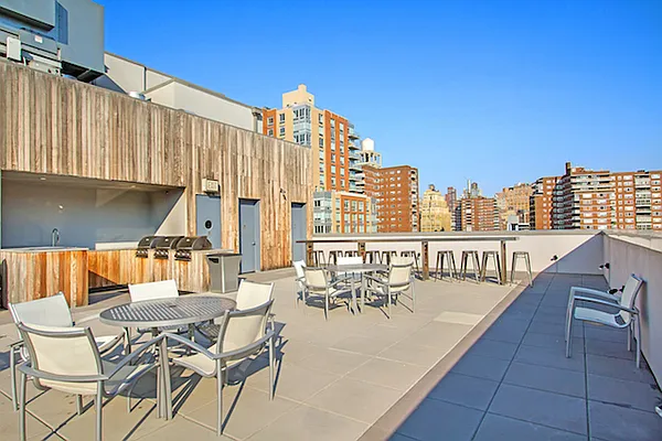 Sold by Compass | media 16