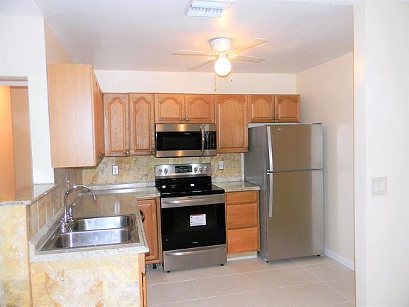 2nd image of 9960 Pineapple Tree Dr APT 209