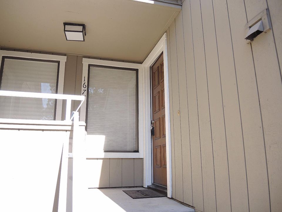 1st image of 1677 Braddock Ct