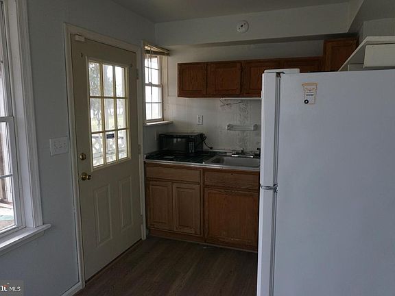 5th image of 22610 Mill Creek Dr